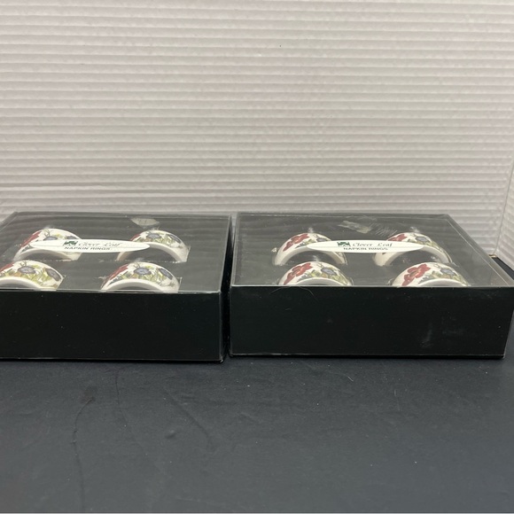 Vintage Napkin Holders 2 sets Of 4 ( For 8 Place Settings). "New" - Picture 8 of 9